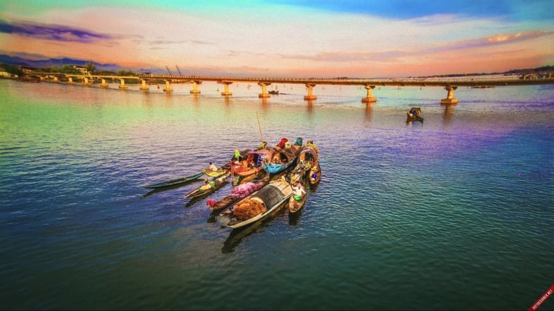 Về Huế thương vấn vương bãi biển Thuận An thơ mộng