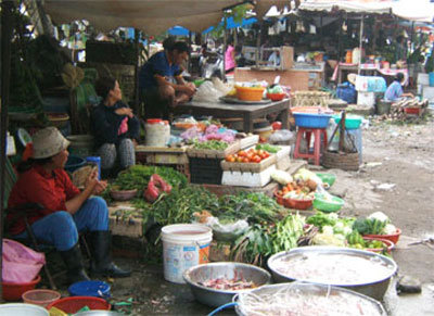 Chợ Phú Định