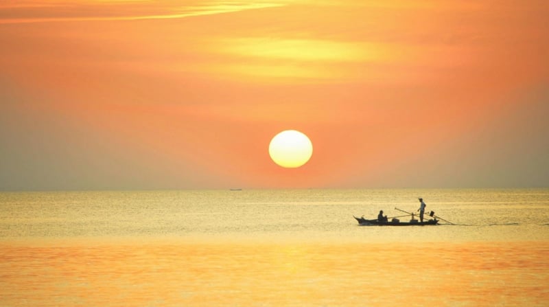Nơi nào ngắm nhan sắc mặt trời đẹp nhất Việt Nam?