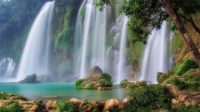 Những thác nước đẹp dưới chân Fansipan