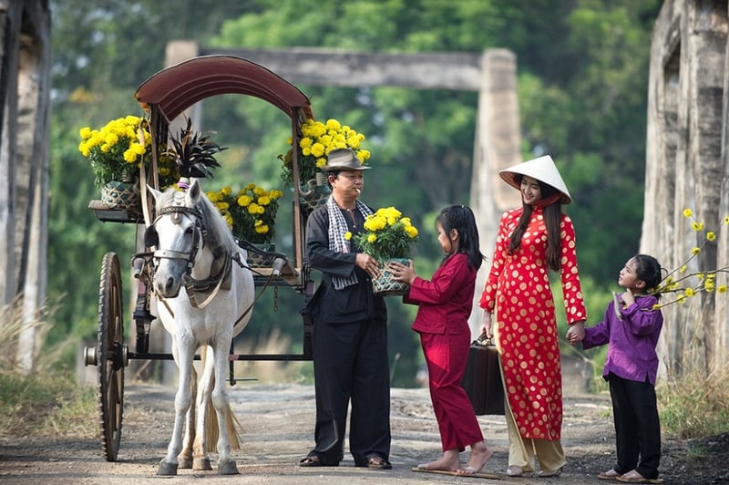 Điều gì khiến ta nhớ về Tết cổ truyền Việt Nam nhất?