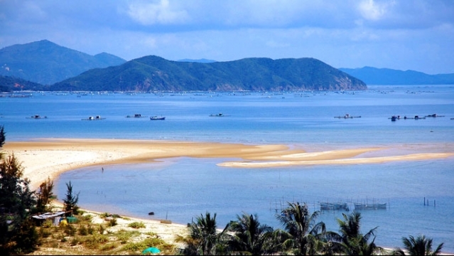 Quyến rũ vẻ đẹp biển Thiên Cầm (Hà Tĩnh)