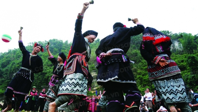 Lễ hội Tết nhảy người Dao - Du lịch lễ hội đầu năm độc đáo