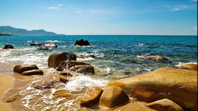 Về Ninh Thuận thăm quan vẻ đẹp biển Cà Ná