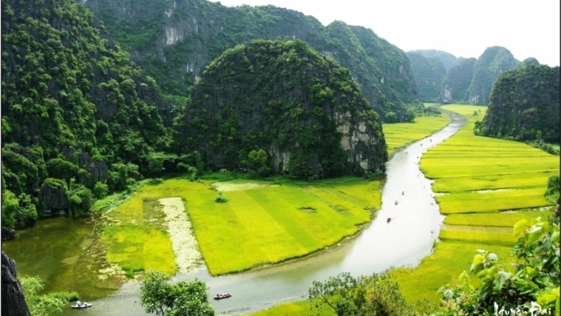 Đi thuyền trên Sông Ngô Đồng và những kỷ niệm