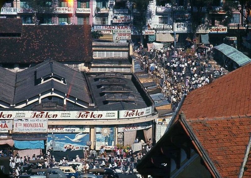Có một Sài Gòn từng thanh lịch, duyên dáng và sành điệu như thế này ở những năm 60!