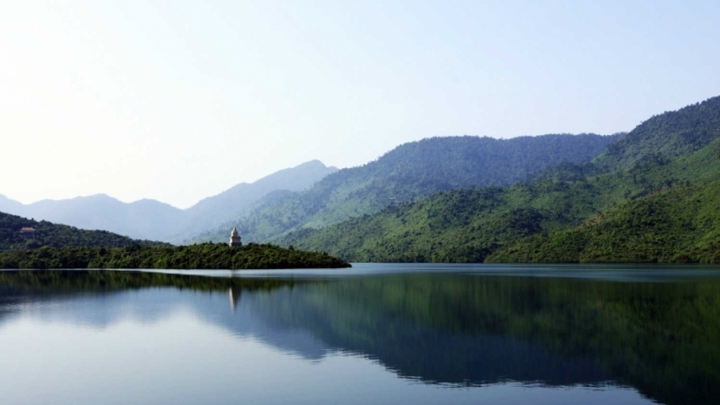 Hồ Khởn – Điểm du lịch sinh thái ở Tuyên Quang