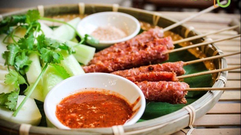 Dạo 3 miền nếm thử các món nem Việt Nam - Kì 1 - Miền Bắc