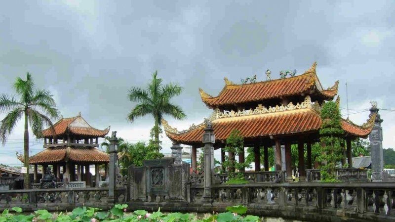 Đi chùa Lễ Tạ ở Hà Nội