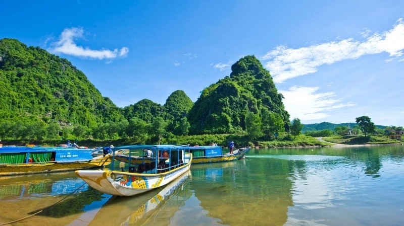 Khám phá màu xanh kỳ vĩ của đỉnh núi U Bò