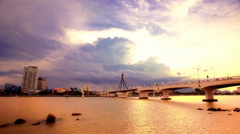 Sông Hàn - nàng tiên giáng trần giữa lòng thành phố Đà Nẵng