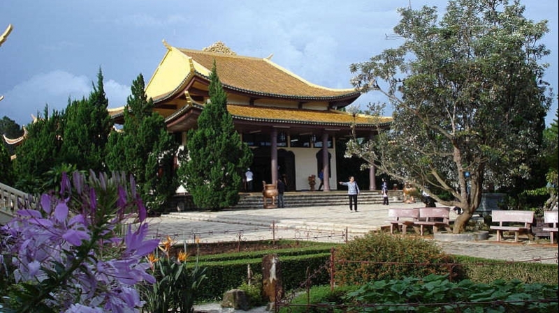 Tìm chốn bình yên nơi Thiền Viện Trúc Lâm