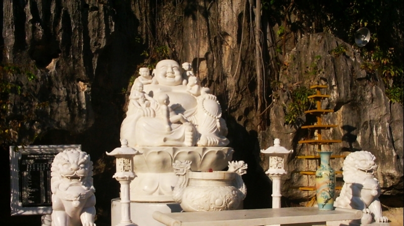 Đến chùa Hang ở Kiên Giang thăm vẻ đẹp của lịch sử