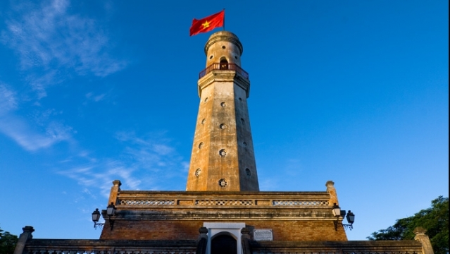 Cột cờ Nam Định