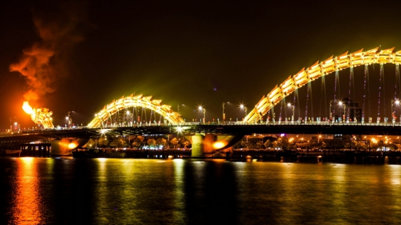 Cầu Rồng - Đà Nẵng lọt top những cây cầu ấn tượng nhất hành tinh