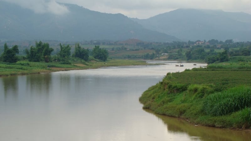Ngoạn cảnh sông Đắk Bla - Tây Nguyên