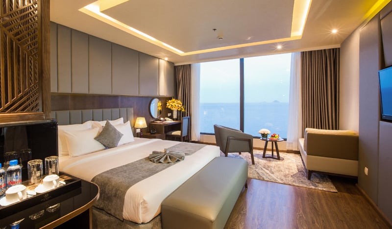 Check-in 5 khách sạn Nha Trang view biển siêu sang với mức giá siêu rẻ 